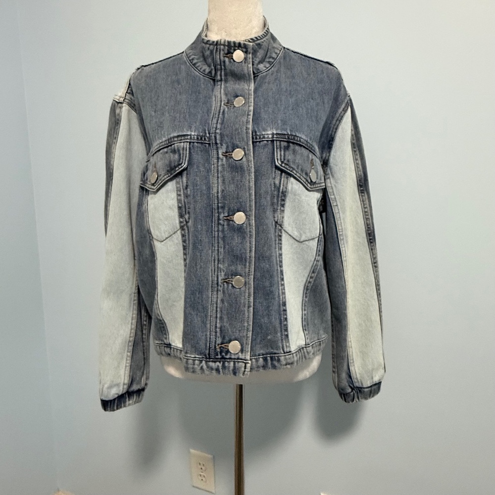 Dear John Women’s denim jacket with two shades of blue Size M